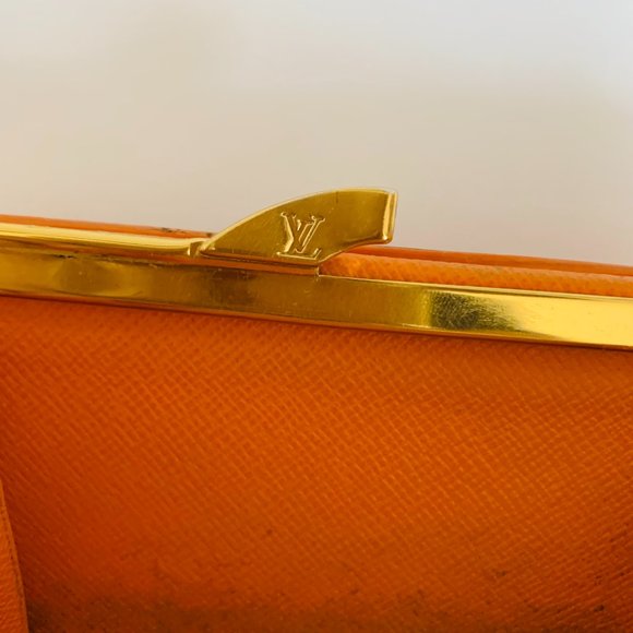 AUTH LOUIS VUITTON MARIGOLD EPI WALLET MADE IN FRANCE - Picture 12 of 13